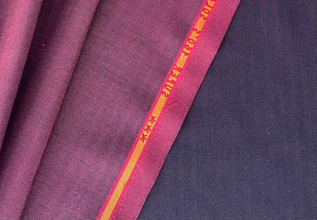 Lighter-Weight Selvedged Herringbone Blackened Wine Wool Suiting (Made in Italy)